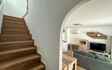 Property slide 50
