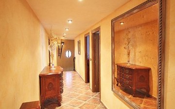 Property slide 19