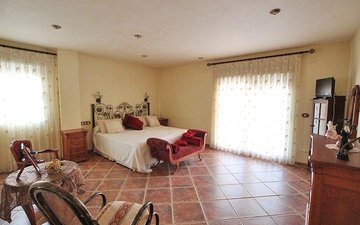 Property slide 34