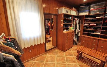 Property slide 35