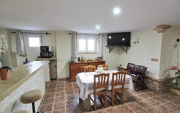 Property slide 43