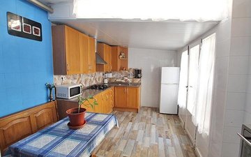 Property slide 6