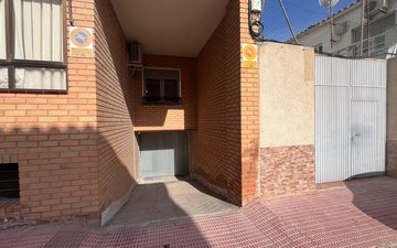 Property slide 31