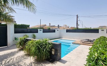 Property slide 18