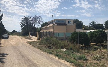 Property slide 44