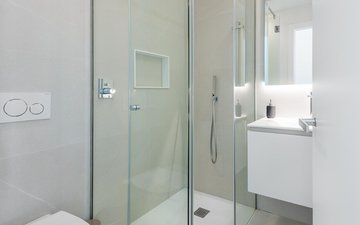 Property slide 25