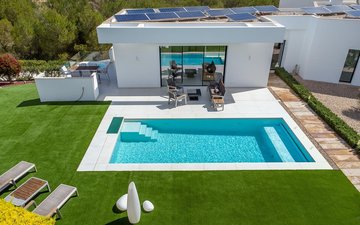 Property slide 39