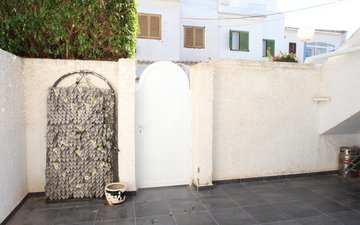 Property slide 3