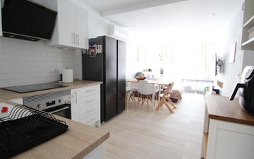 Property slide 8