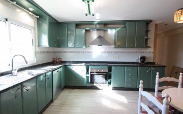 Property slide 21