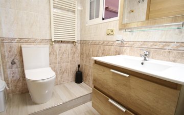 Property slide 33