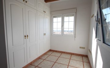 Property slide 44
