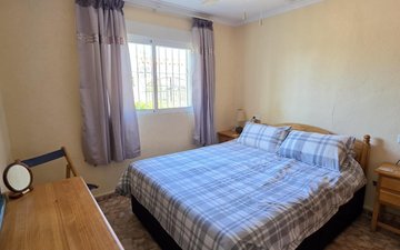 Property slide 10