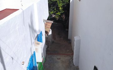 Property slide 11