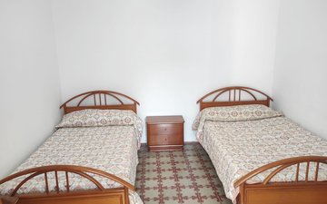 Property slide 7