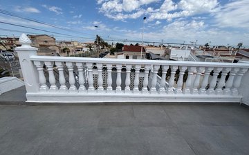 Property slide 18