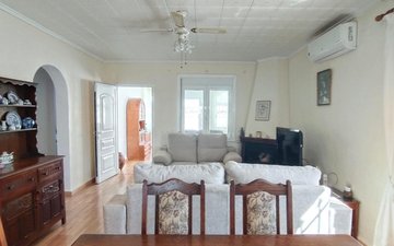 Property slide 15