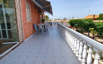 Property slide 18