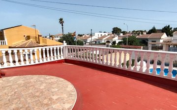 Property slide 32