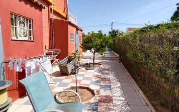 Property slide 8
