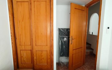 Property slide 21