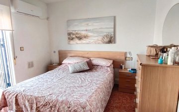 Property slide 25