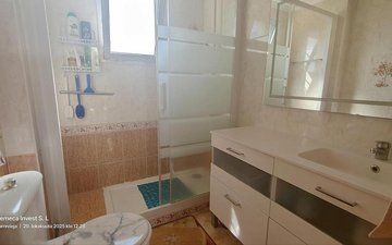 Property slide 16