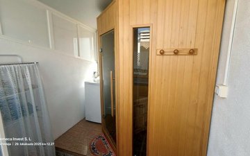 Property slide 22