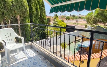 Property slide 44