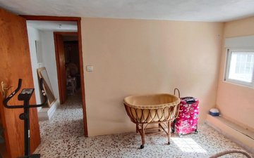 Property slide 23