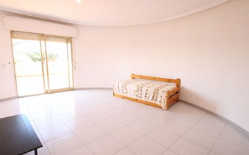 Property slide 24