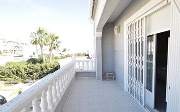 Property slide 33
