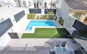 Property slide 20