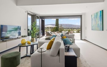 Property slide 10