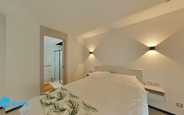 Property slide 16