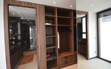 Property slide 22
