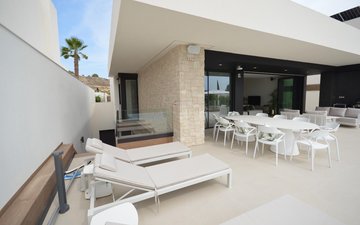 Property slide 40