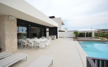 Property slide 41