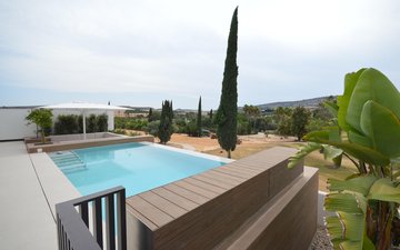 Property slide 46