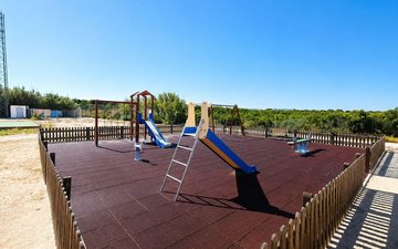 Property slide 36