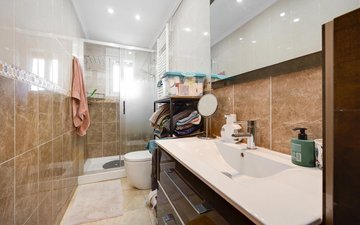 Property slide 29