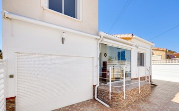 Property slide 4