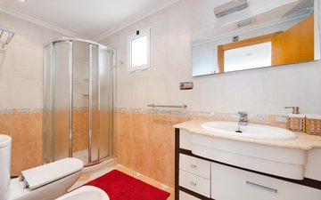 Property slide 18
