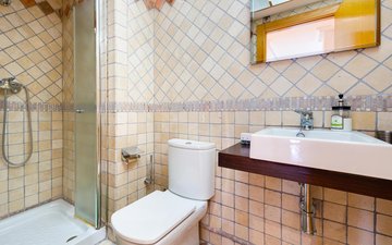 Property slide 38