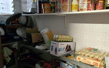 Property slide 32