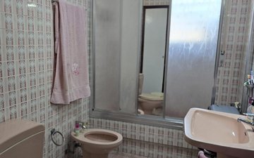 Property slide 39