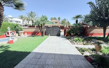 Property slide 20