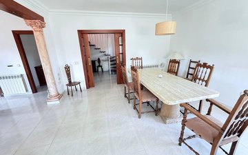 Property slide 50