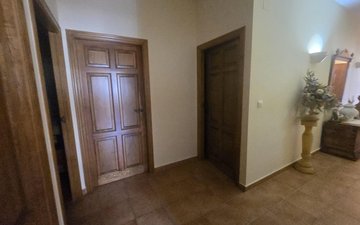 Property slide 20