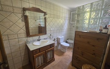 Property slide 46